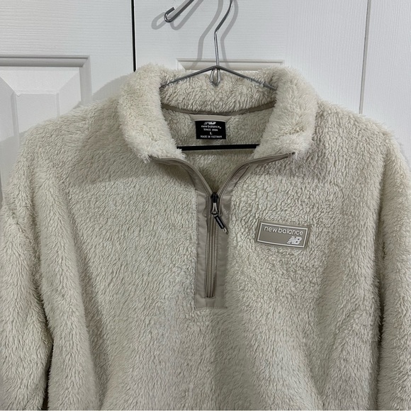 New Balance Sherpa Half Zip Sweater - Picture 2 of 8